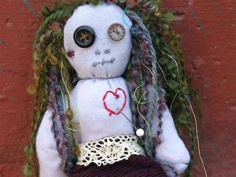 Stitching patterns for voodoo doll clothes